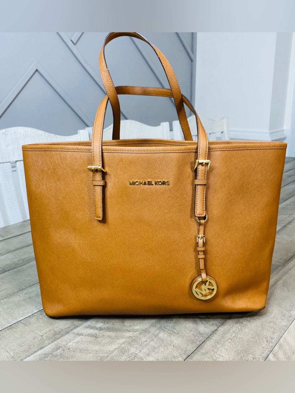 Michael Kors Jet Set Large Saffiano Leather Tote Bag - Honey/Tan